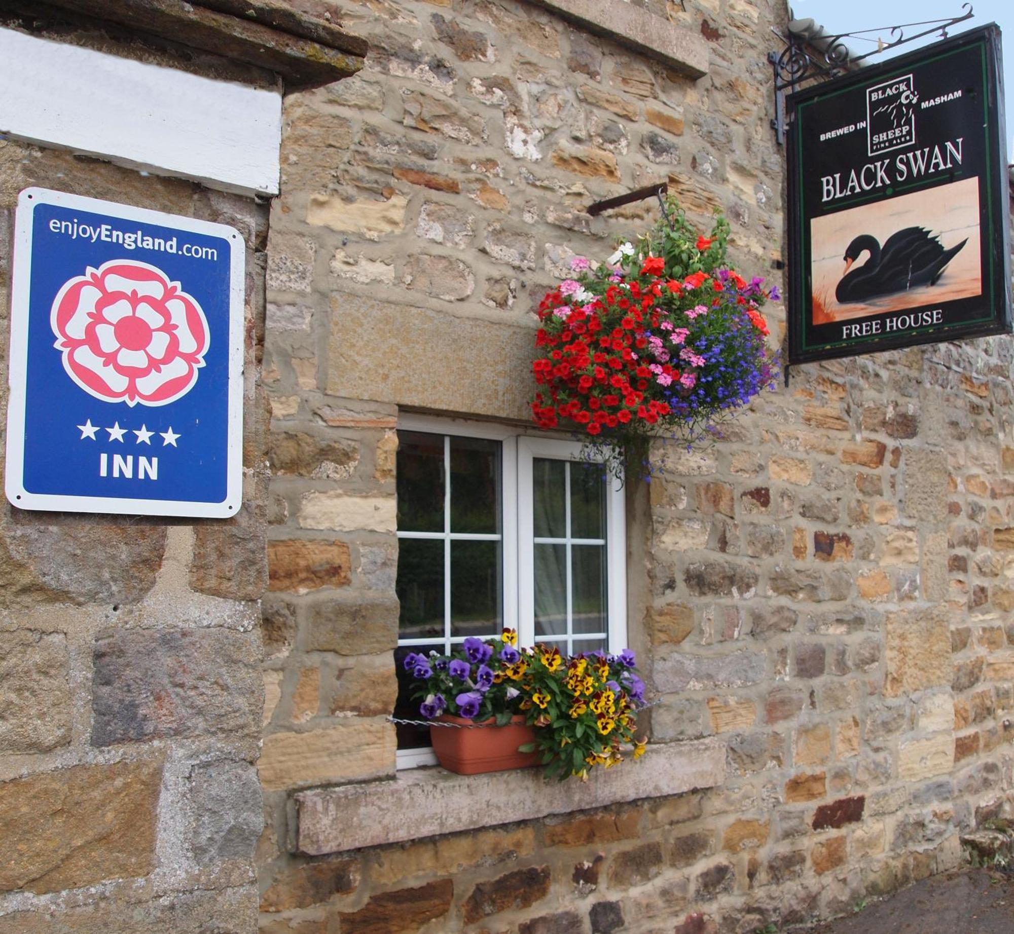 Black Swan Inn Masham Exterior photo